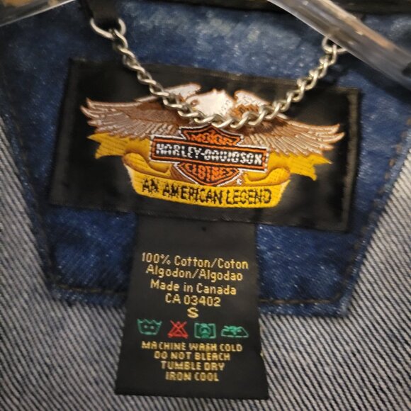 Harley Davidson Women's Cropped Ombré Jean Jacket Size S - Picture 8 of 9